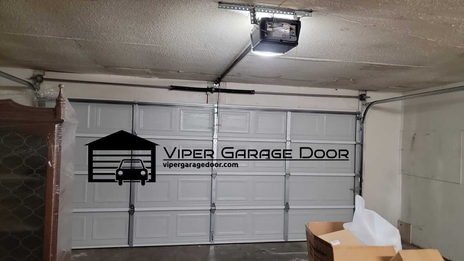 vipergaragedoor.com_liftmaster_chain_drive_garage_door_opener_repair